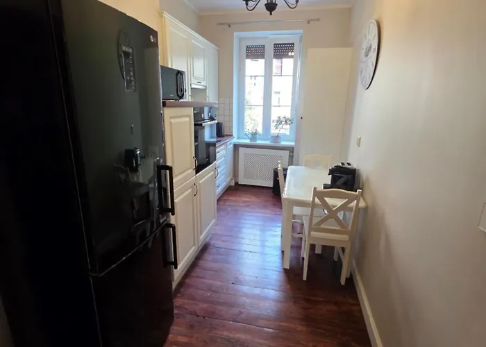 Apt4b 45m2 Center Polwiejska 1st Floor Garage Free